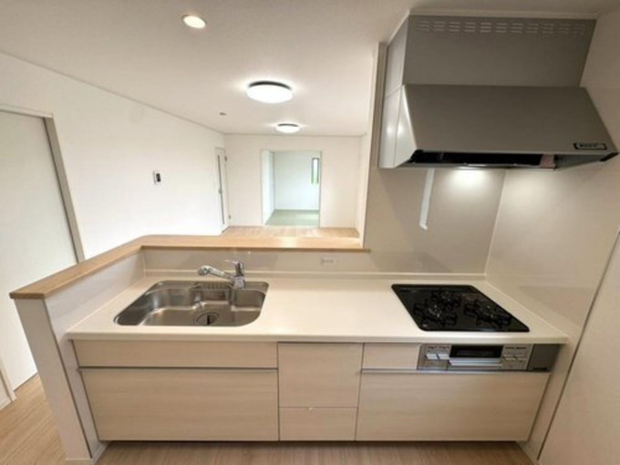 いわき市小名浜、新築一戸建てのキッチン画像です