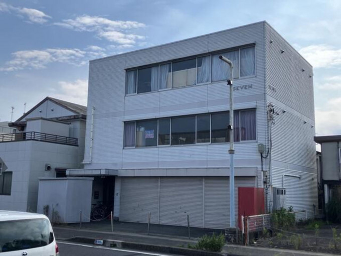 高萩市東本町、収益物件/ビルの画像です