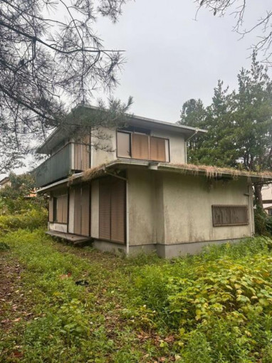 北茨城市中郷町、中古一戸建ての外観画像です