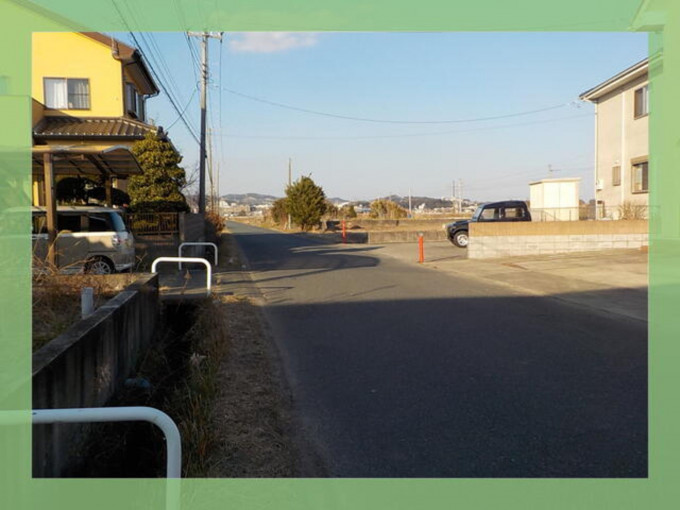 北茨城市中郷町、収益物件/店舗付住宅の画像です