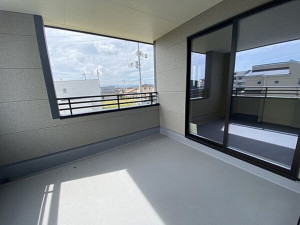いわき市泉滝尻、新築一戸建てのエントランス画像です