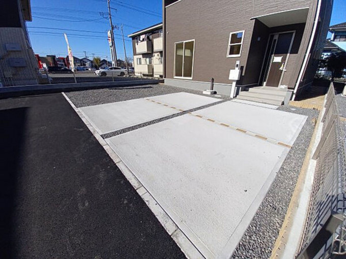 いわき市泉滝尻、新築一戸建ての駐車場画像です