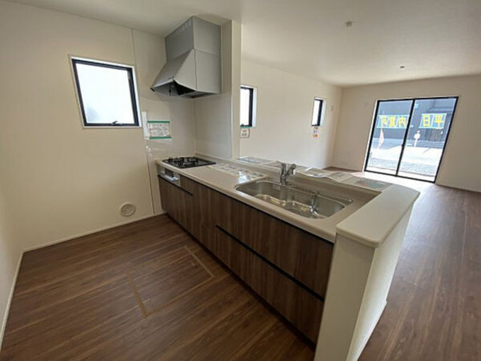 いわき市泉滝尻、新築一戸建てのキッチン画像です
