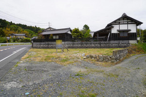 北茨城市中郷町、土地の画像です