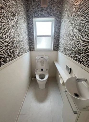 いわき市泉もえぎ台、中古一戸建てのトイレ画像です