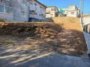 四日市市生桑町、土地の画像です
