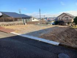 四日市市生桑町、土地の画像です