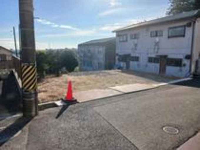 四日市市生桑町、土地の画像です
