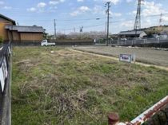 四日市市智積町、土地の画像です