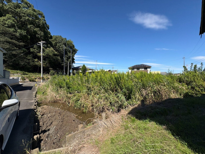 四日市市釆女町、土地の画像です