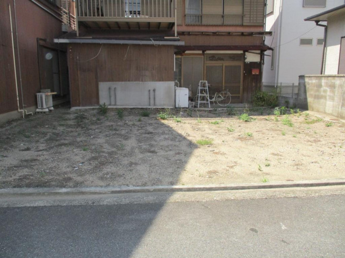 四日市市八幡町、土地の画像です