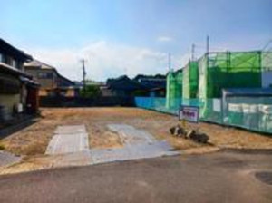 四日市市東坂部町、土地の画像です