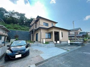 四日市市桜花台、中古一戸建ての画像です