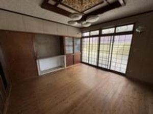 四日市市西日野町、中古一戸建ての画像です