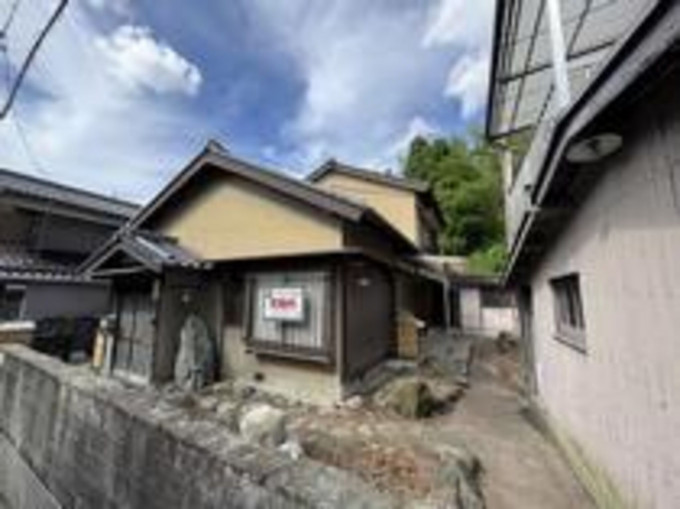 四日市市西日野町、中古一戸建ての画像です