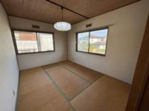 四日市市生桑町、中古一戸建ての画像です