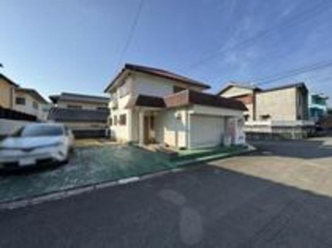 四日市市生桑町、中古一戸建ての画像です