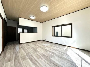 四日市市小林町、中古一戸建ての画像です
