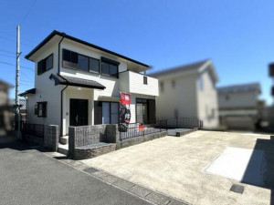 四日市市小林町、中古一戸建ての画像です