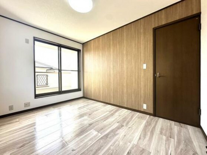 四日市市小林町、中古一戸建ての画像です