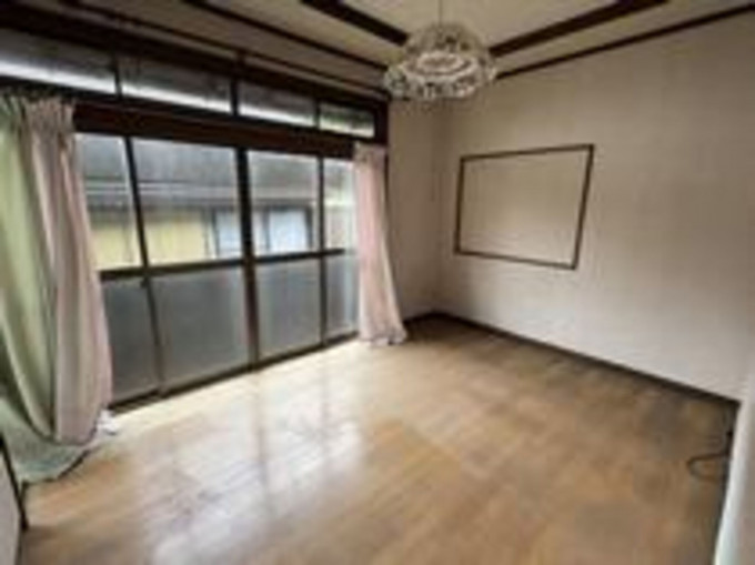四日市市小古曽、中古一戸建ての画像です