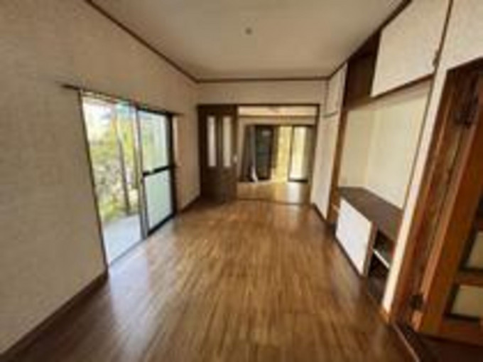 四日市市日永西、中古一戸建ての画像です