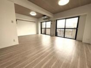 四日市市西松本町、中古マンションの画像です