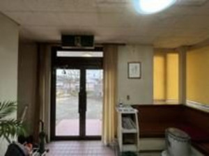 四日市市笹川、収益物件/店舗付住宅の画像です