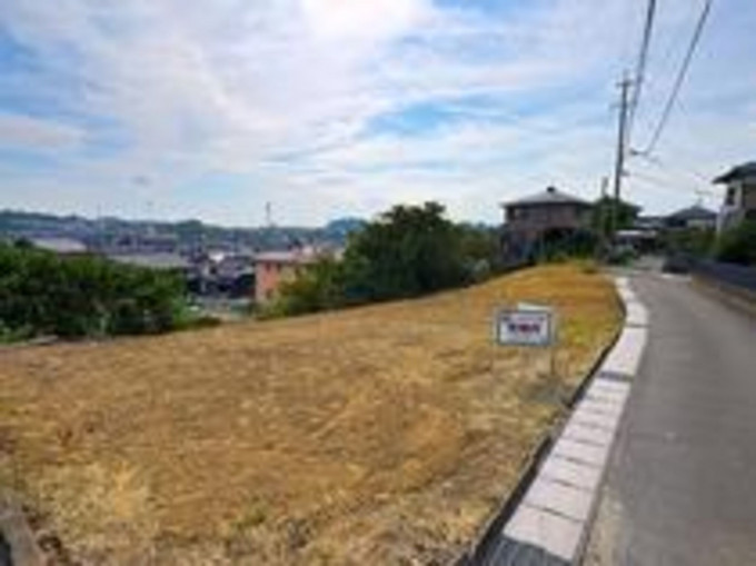 四日市市東坂部町、土地の画像です