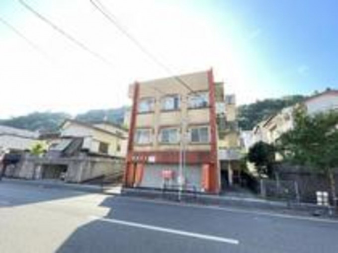 鹿児島市武、収益物件/店舗付住宅の画像です