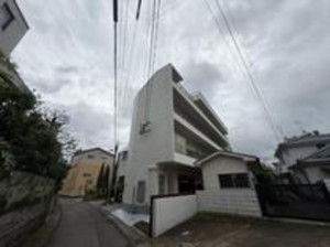 鹿児島市下荒田、収益物件/ビルの画像です