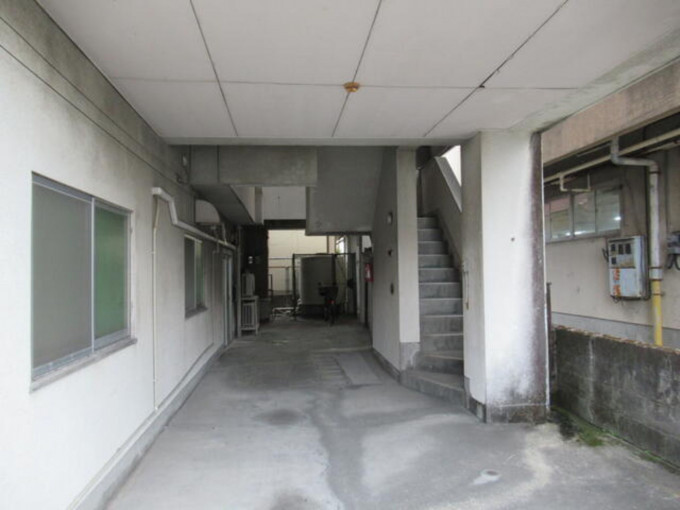 鹿児島市小松原、収益物件/店舗付住宅の画像です