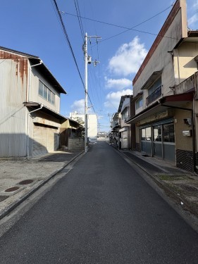 前面道路を含む現地写真
