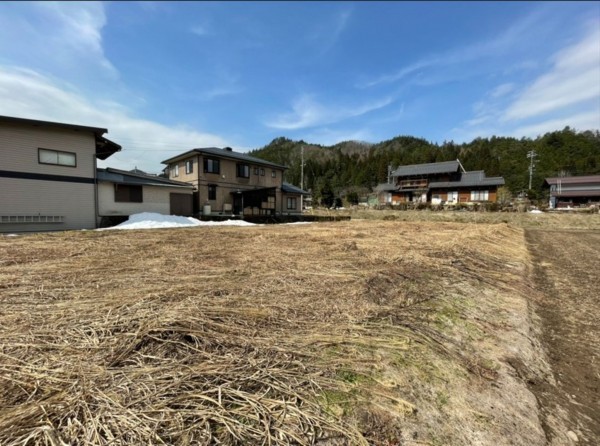 高山市国府町宇津江、土地の画像です
