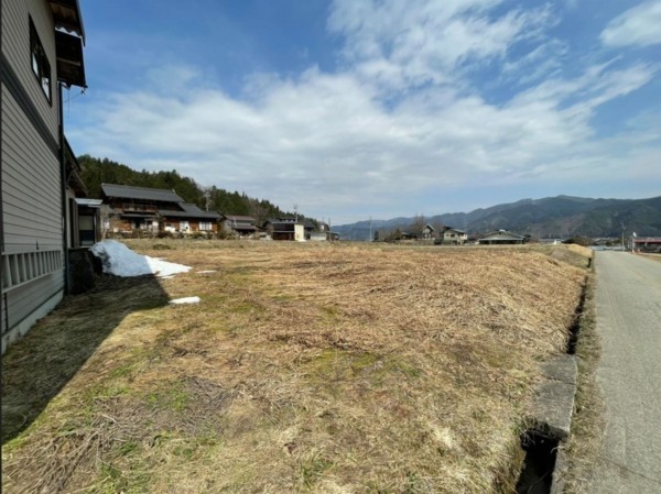 高山市国府町宇津江、土地の画像です