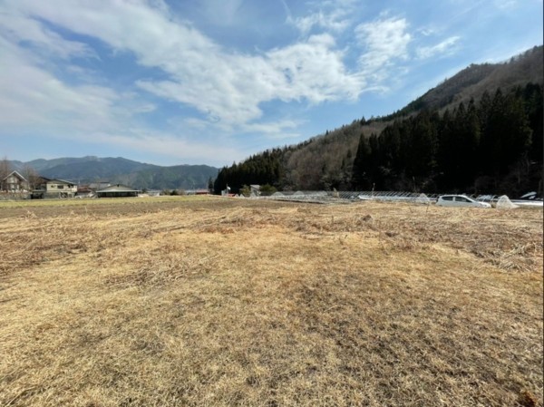 高山市国府町宇津江、土地の画像です