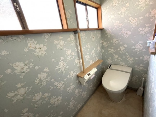 高山市江名子町、中古一戸建ての画像です