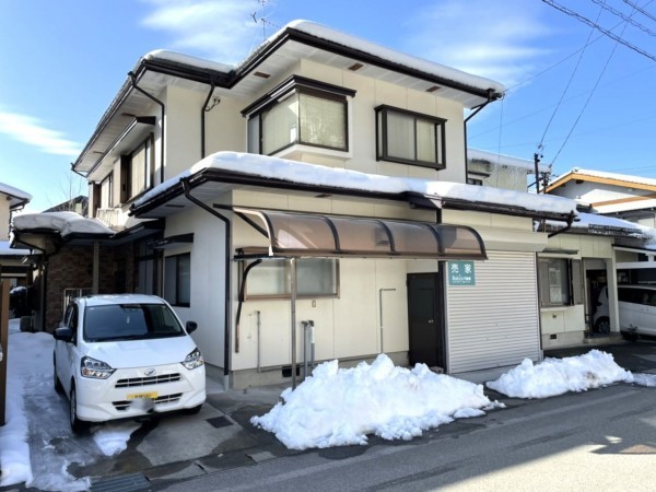 高山市片野町、中古一戸建ての画像です