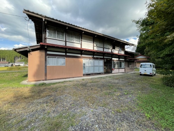 高山市荘川町新渕、中古一戸建ての画像です