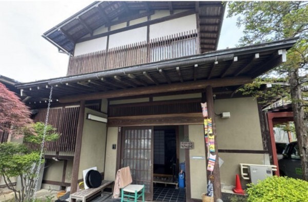 高山市上岡本町、中古一戸建ての画像です