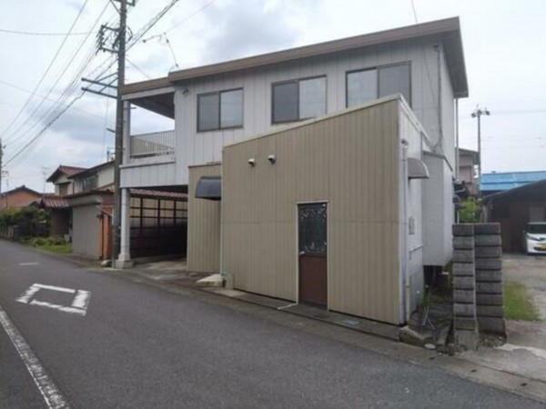 羽島郡岐南町徳田、中古一戸建ての外観画像です