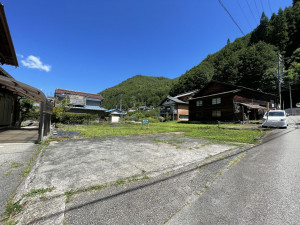 下呂市小坂町長瀬、土地の画像です