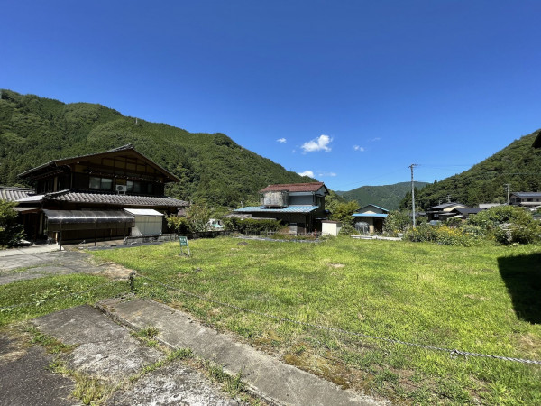 下呂市小坂町長瀬、土地の画像です