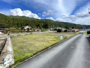 下呂市萩原町花池、土地の画像です