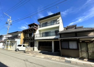 高山市大新町、中古一戸建ての画像です