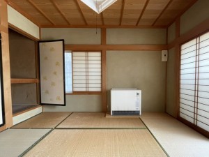 高山市下岡本町、中古一戸建ての画像です