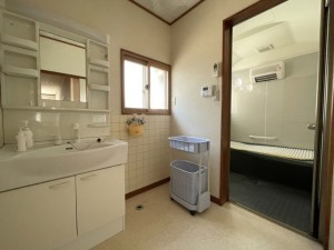 高山市下岡本町、中古一戸建ての画像です