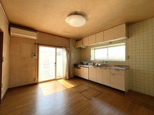 高山市下岡本町、中古一戸建ての画像です