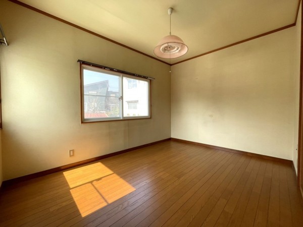 高山市下岡本町、中古一戸建ての画像です