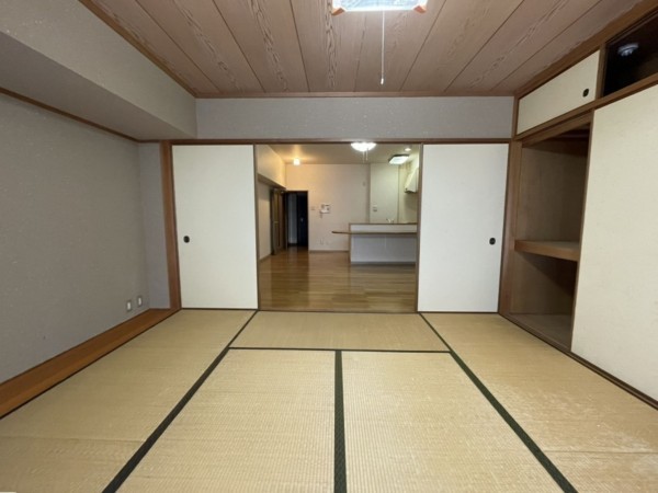 下呂市少ヶ野、マンションの画像です